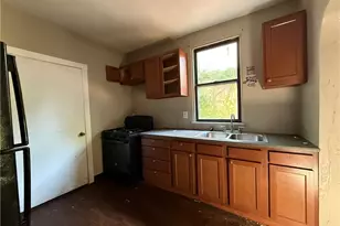 300 Langley Ave, Pittsburgh, PA 15214 - Photo 14