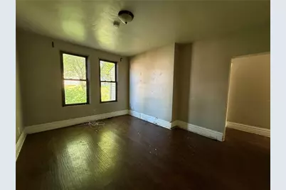 300 Langley Ave, Pittsburgh, PA 15214 - Photo 10