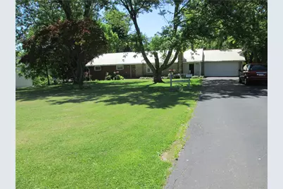 111 Linden St, Chippewa Township, PA 15010 - Photo 1