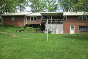 111 Linden St, Chippewa Township, PA 15010 - Photo 2