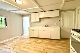 1931 Federal Street Ext, Pittsburgh, PA 15214 - Photo 12