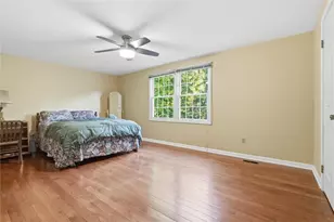 864 Eisenhower Dr, Pittsburgh, PA 15228 - Photo 30