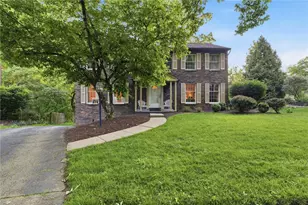864 Eisenhower Dr, Pittsburgh, PA 15228 - Photo 40