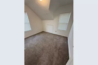 952 Hulton Rd, Pittsburgh, PA 15147 - Photo 16
