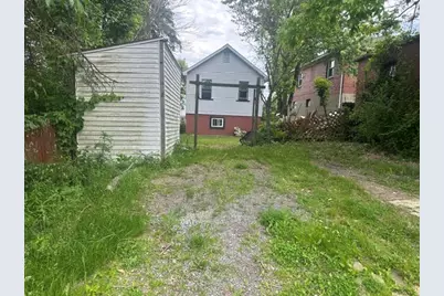 209 Penn Avenue, Twp of But SW, PA 16045 - Photo 26