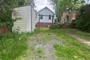 209 Penn Ave, Twp of But SW, PA 16045 - Photo 26