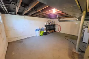 111 Jefferson Dr, Clairton, PA 15025 - Photo 20