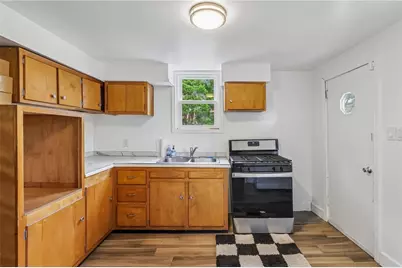419 Elm Rd, Ambridge, PA 15003 - Photo 34