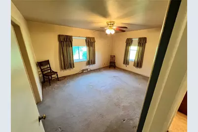 11 Evergreen Dr, Hempfield Township, PA 16125 - Photo 18