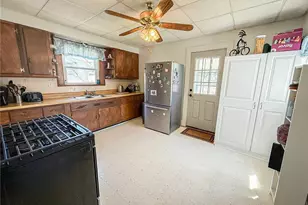 408 W Diamond St, Butler, PA 16001 - Photo 10