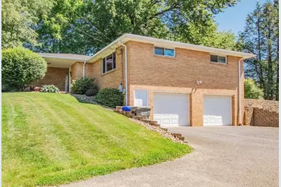 215 Fisher Rd, Saxonburg Boro, PA 16056 - Photo 2