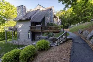 3707 Swiss Mountain Dr, Seven Springs, PA 15622 - Photo 2