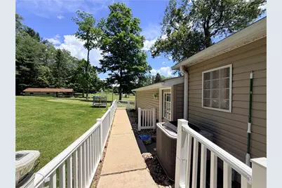 116 E Millsboro Rd, Luzerne Township, PA 15433 - Photo 44