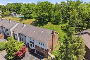 329 Spring Run Dr, Monroeville, PA 15146 - Photo 2