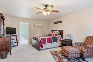 329 Spring Run Dr, Monroeville, PA 15146 - Photo 24