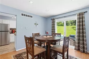 329 Spring Run Dr, Monroeville, PA 15146 - Photo 16
