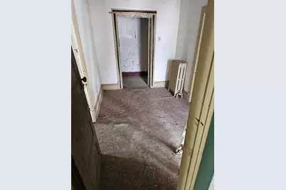 300 Longfellow St, Vandergrift, PA 15690 - Photo 28