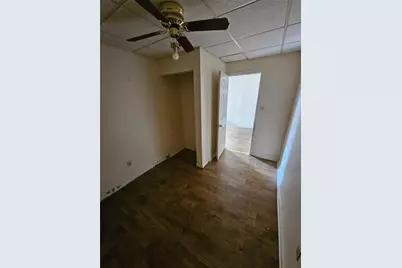 300 Longfellow St, Vandergrift, PA 15690 - Photo 18