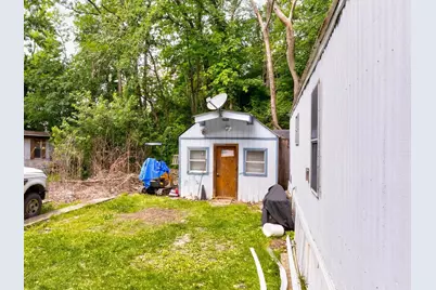 5 Market Street Ext, Baden, PA 15005 - Photo 12