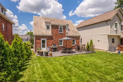 237 Dell Avenue, Pittsburgh, PA 15216 - Photo 2