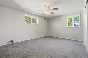 1336 Blue Jay Dr, Scott Township, PA 15243 - Photo 16