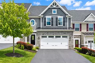 2516 Adele Ct, Pittsburgh, PA 15143 - Photo 2