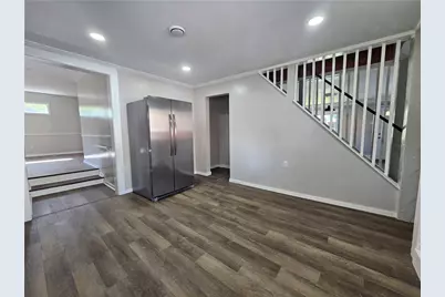 147 Lea St, Munhall, PA 15120 - Photo 6