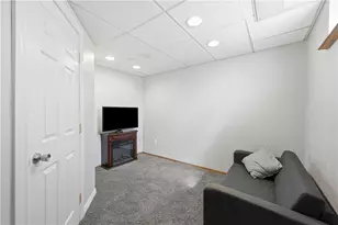 711 Es Farms Dr, Cranberry Township, PA 16066 - Photo 28