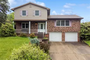 4044 Briarwood Dr, Hempfield Township, PA 15644 - Photo 1