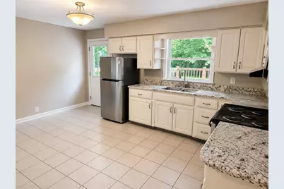 111 N Cascade St, New Castle, PA 16101 - Photo 4