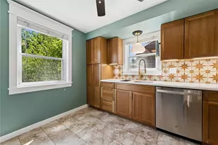 451 Lee Dr, Pittsburgh, PA 15235 - Photo 10
