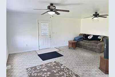 1127 Don St, Monaca, PA 15061 - Photo 2