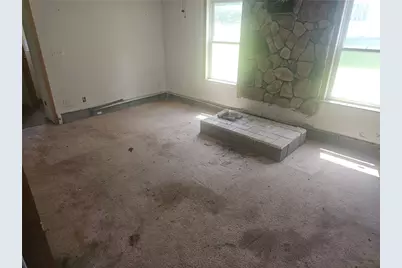 725 East Dr, Clairton, PA 15025 - Photo 10