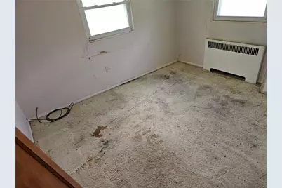 725 East Dr, Clairton, PA 15025 - Photo 12