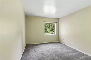 4073 Sanlin Dr, Moon/Crescent Twp, PA 15108 - Photo 14