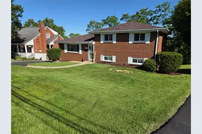 1398 Raven Dr, Scott Township, PA 15243 - Photo 2