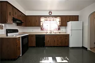 1516 Spruce St, Monessen, PA 15062 - Photo 12