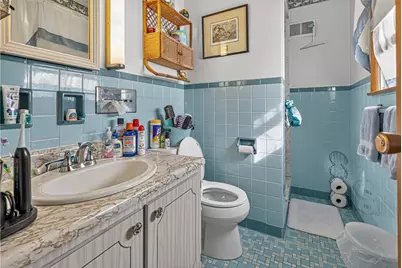 37 Millersdale Rd, Jeannette, PA 15644 - Photo 8