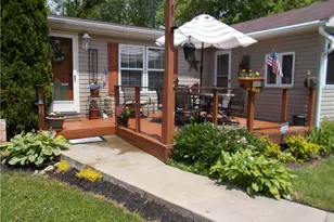 1884 Lillian Ave, Pittsburgh, PA 16424 - Photo 4