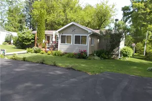 1884 Lillian Ave, Pittsburgh, PA 16424 - Photo 2