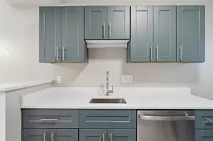 5607 Elmer St, Pittsburgh, PA 15232 - Photo 12
