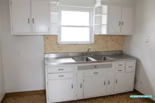 825 Liberty St, Duquesne, PA 15110 - Photo 22