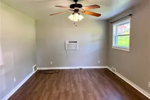 26 Lavonne Ave, North Charleroi, PA 15022 - Photo 4