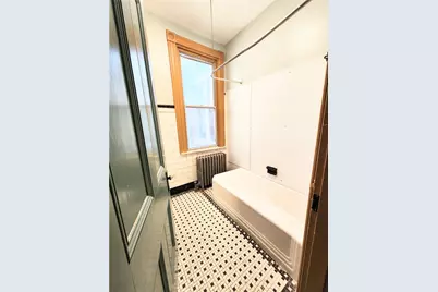 4043 Penn Ave #2, Pittsburgh, PA 15224 - Photo 2