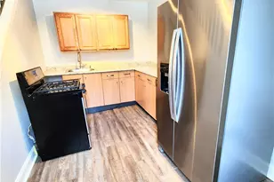 4505 Davison St, Pittsburgh, PA 15201 - Photo 2