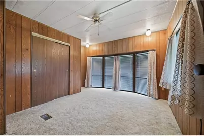 1515 Lee Ln, Grove City Boro, PA 16127 - Photo 6