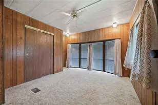 1515 Lee Ln, Grove City Boro, PA 16127 - Photo 6