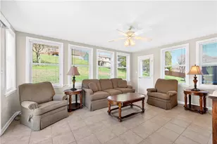 625 Stamford Dr, Hempfield Township, PA 15601 - Photo 8