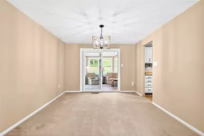 625 Stamford Drive, Hempfield Township, PA 15601 - Photo 10