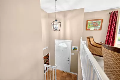 625 Stamford Drive, Hempfield Township, PA 15601 - Photo 4